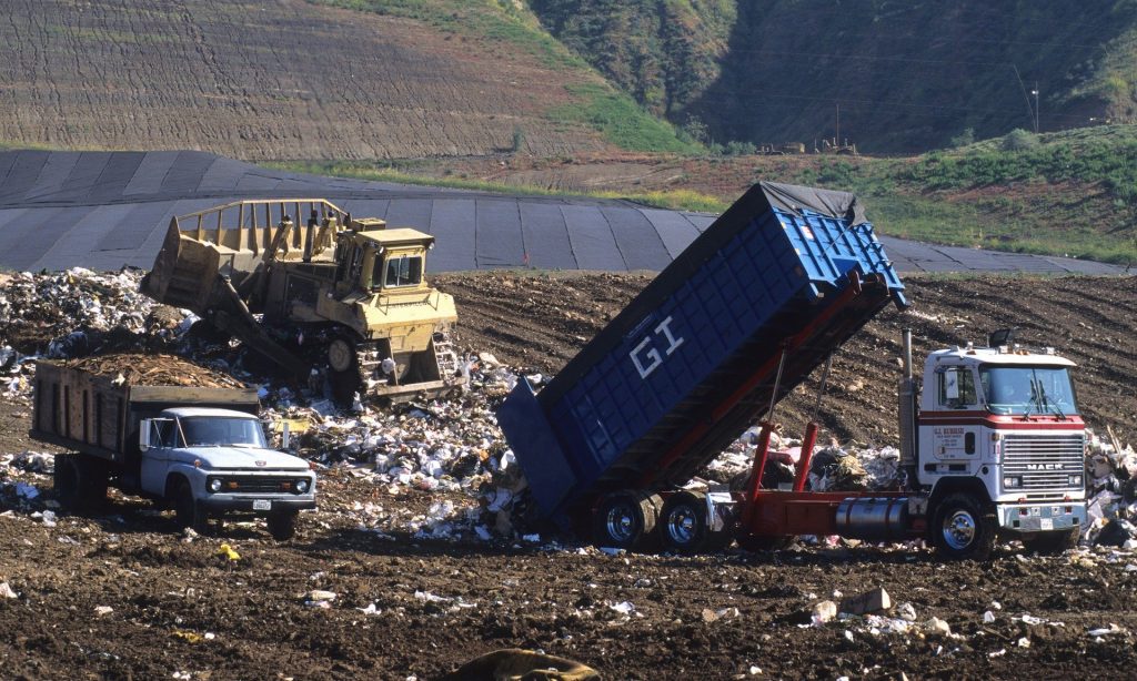 CONSEJO DE ESTADO RESUELVE CONFLICTO DE COMPETENCIA NEGATIVO SOBRE SEGUIMIENTO A LA LICENCIA AMBIENTAL DEL RELLENO SANITARIO LOMA GRANDE