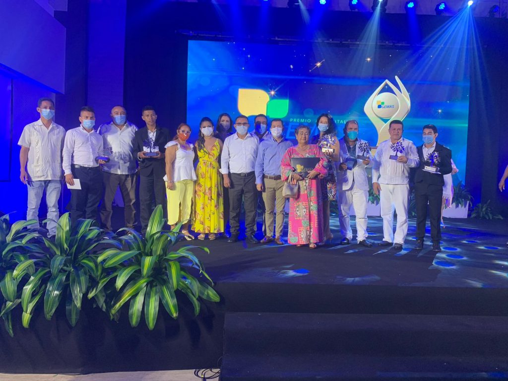 PREMIADOS LOS MEJORES PROYECTOS AMBIENTALES DE LA REGIÓN CARIBE.
