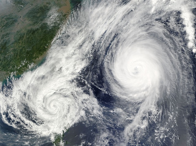 Nubes Que Muestran Posible Tormenta Tropical